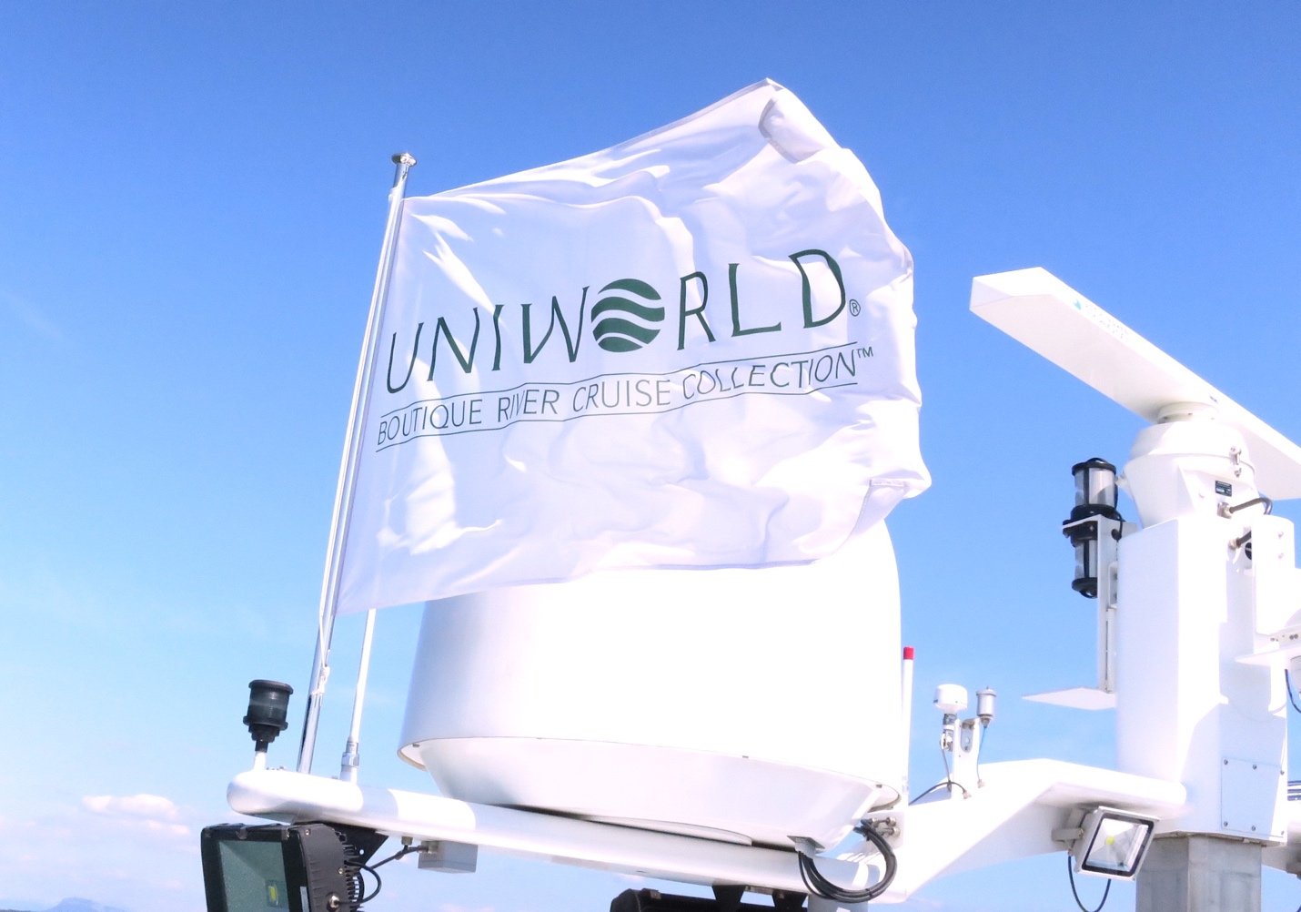 A picture containing outdoor, truck, person, plane Description automatically generated